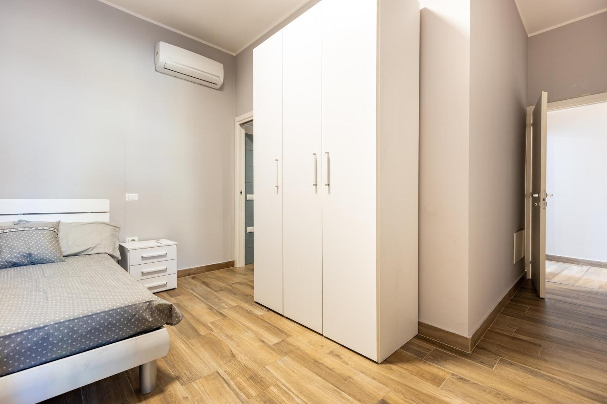 Relis Rooms Quartu Sant'Elena Exterior photo