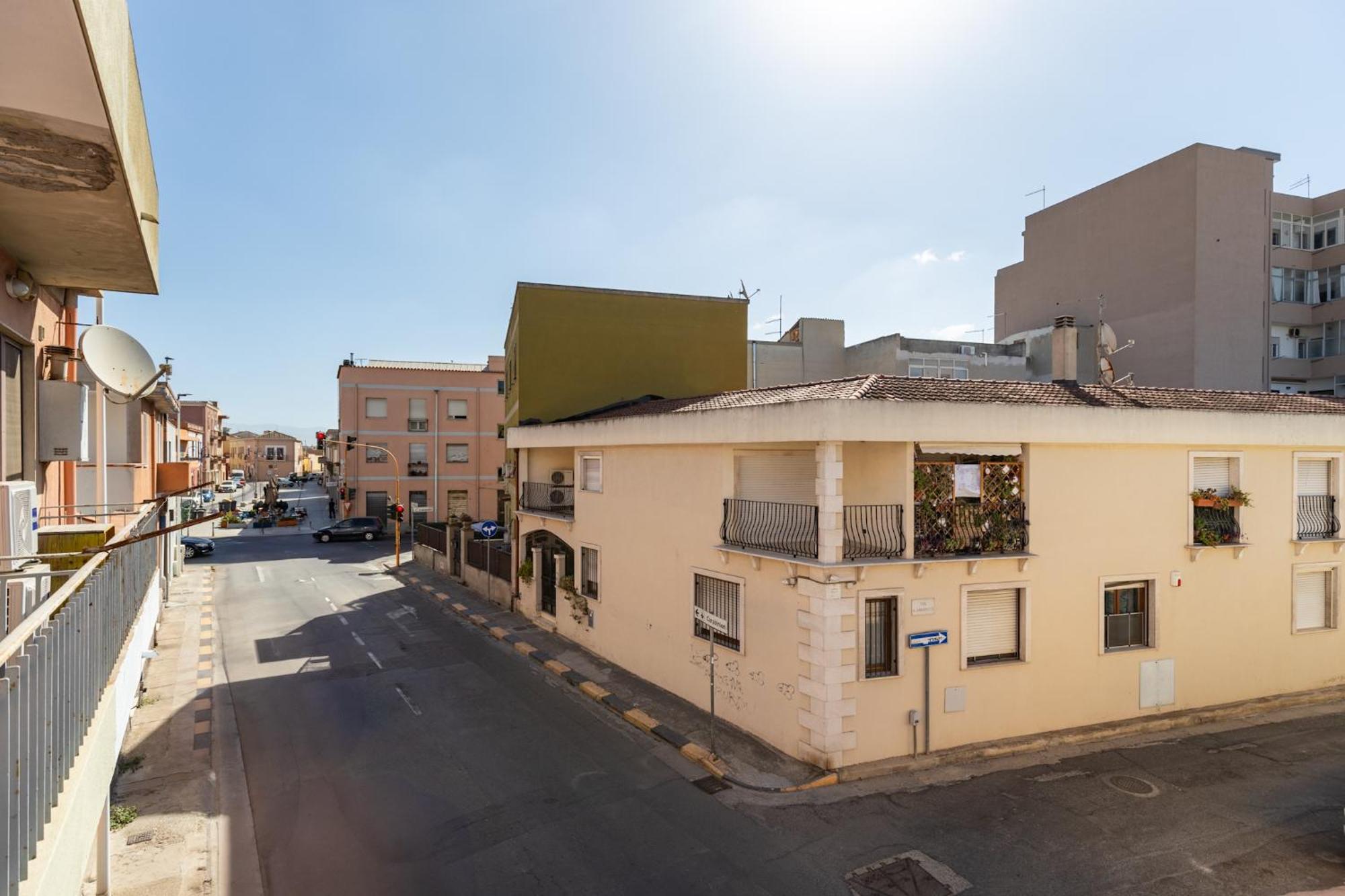 Relis Rooms Quartu Sant'Elena Exterior photo